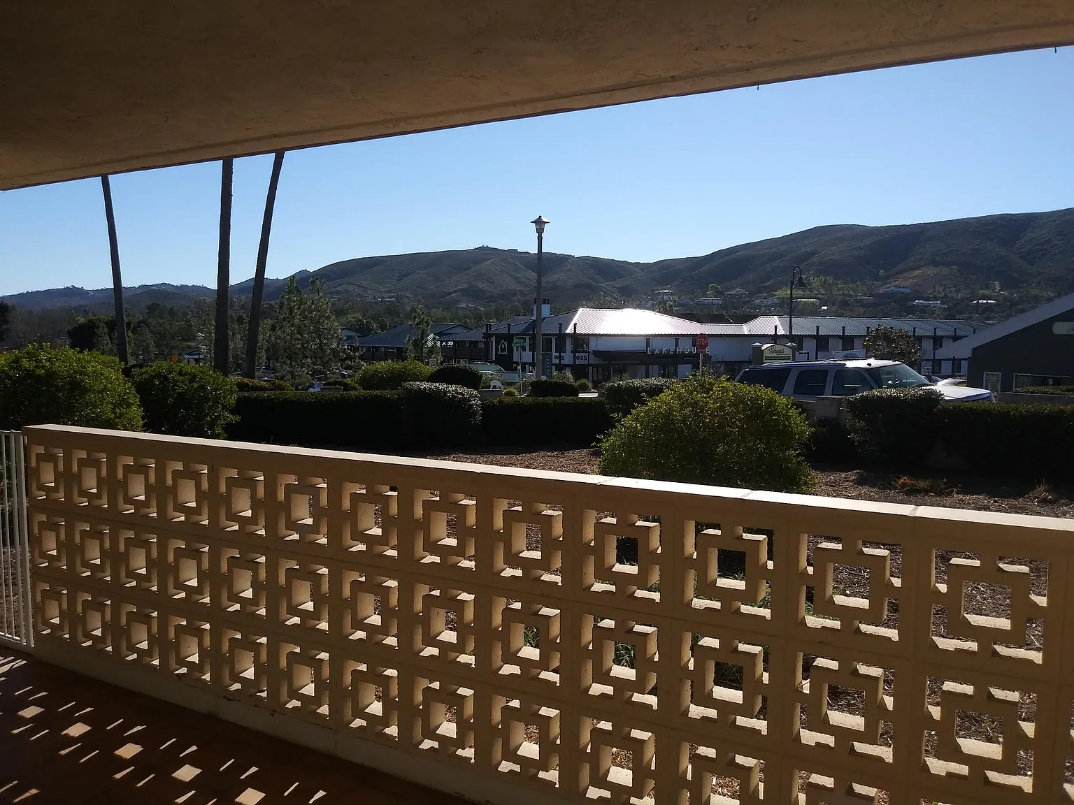 2 bed, 1200 sqft, $3,200 — Photo 1