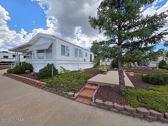3rd image of 270 N Clark Rd #314