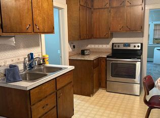 609 3rd St SW, Mandan, ND 58554