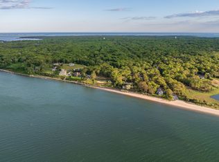 142 Newtown Rd, Hampton Bays, NY 11946