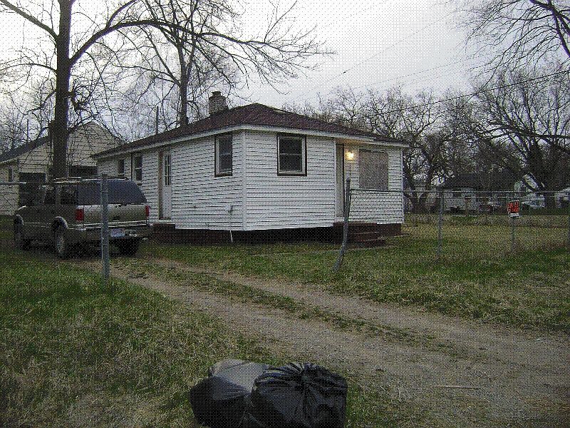 the pic window is just covered with a for sale sign