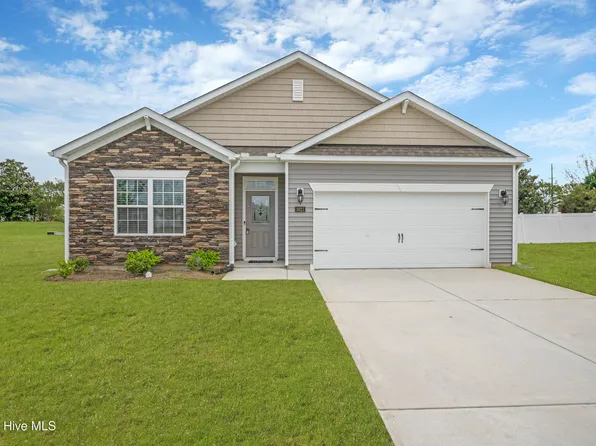 3621 Corinth Drive, Greenville, NC 27834