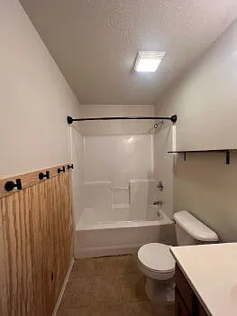 160 Cedarwood Ave — Photo 23