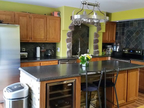 5th image of 38165 Jamestown Dr