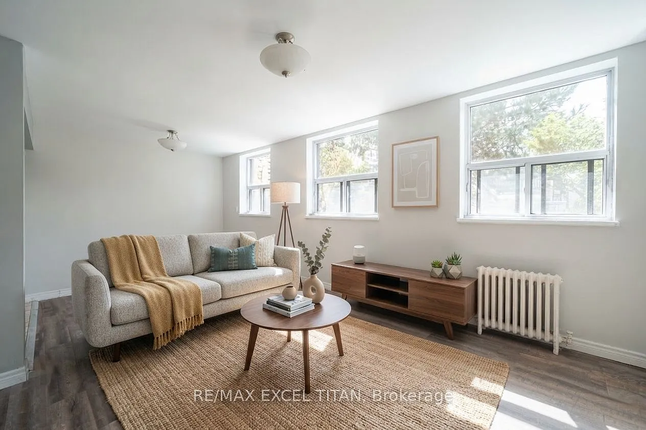 2 bed, $1,895 — Photo 2