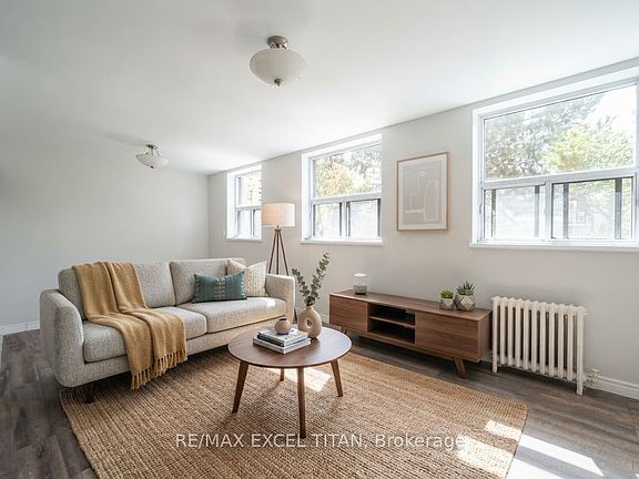 2nd image of 2035 Prospect St #24