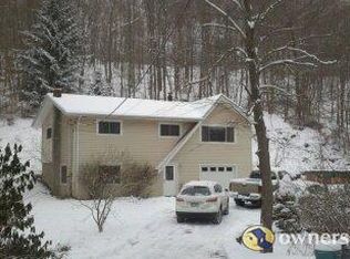 131 Bowen Rd, Carmel, NY 10512