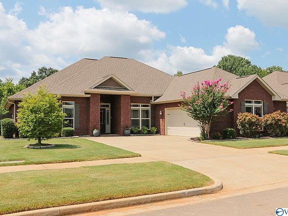 2nd image of 8341 Anslee Way