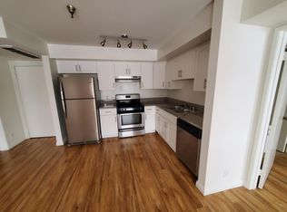 165 N Hoover St, Los Angeles, CA 90004