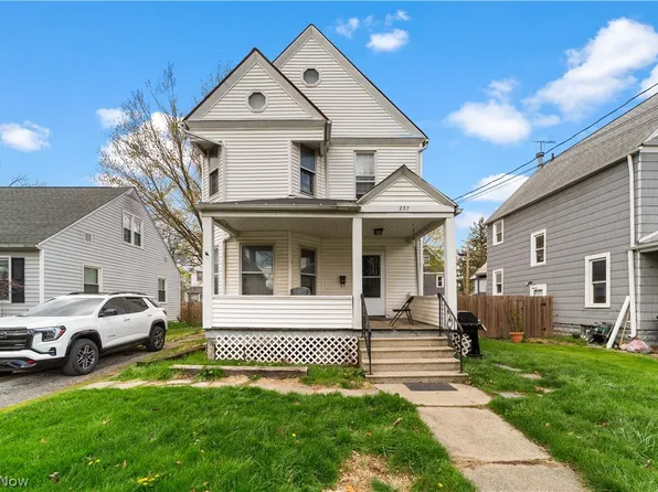 237 Wooster St, Elyria, OH 44035