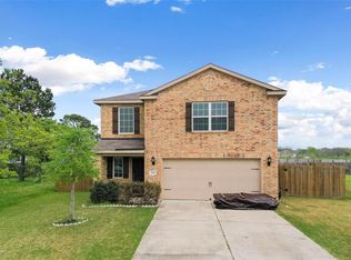 2818 Tracy Ln, Highlands, TX 77562