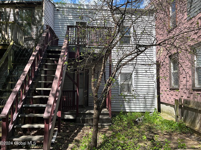 2nd image of 138 Dove Street