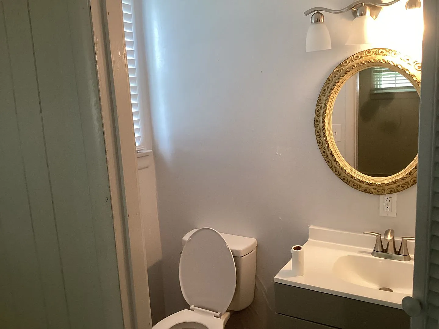 702 Ansley st — Photo 3