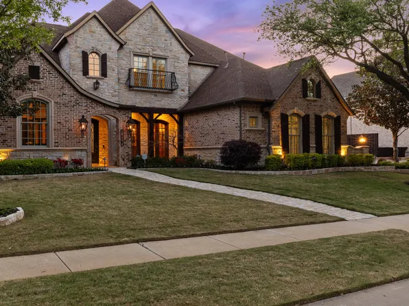 208 Riviera Dr, McKinney, TX 75072