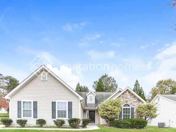 4890 Larkspur Ln, Atlanta, GA 30349
