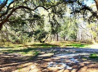 57 Community Center Rd, Seabrook, SC 29940