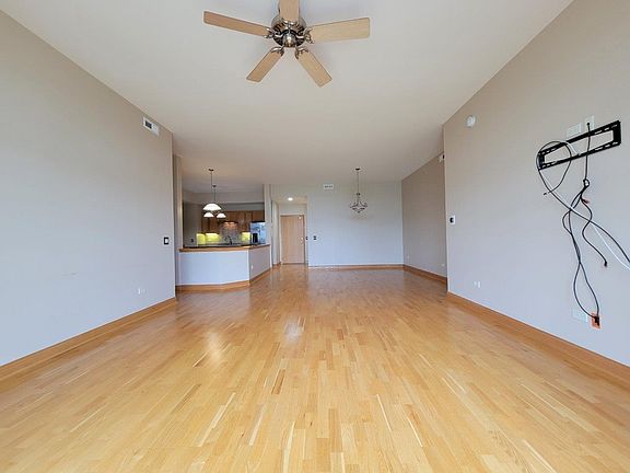 3rd image of 8747 W Bryn Mawr Ave APT 705