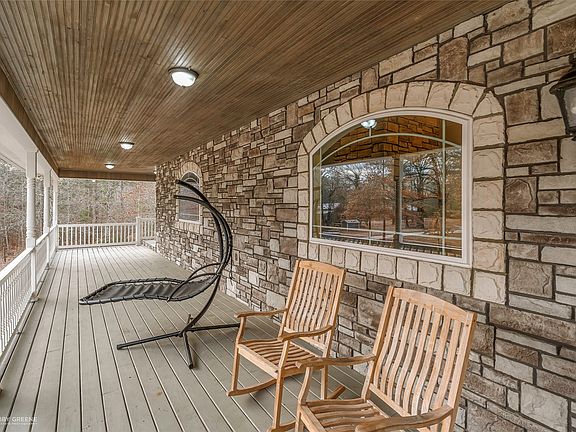 3rd image of 8260 Mira Myrtis Rd