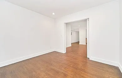 Rented by Mossanen Group