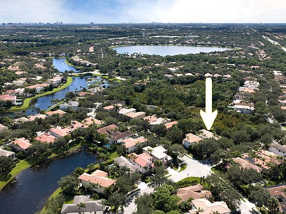 3rd image of 981 Mill Creek Drive