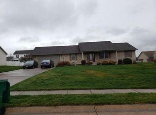 371 Gold Dr, Broadway, VA 22815