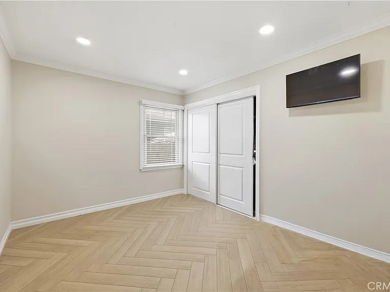 4809 Falcon Ave — Photo 12
