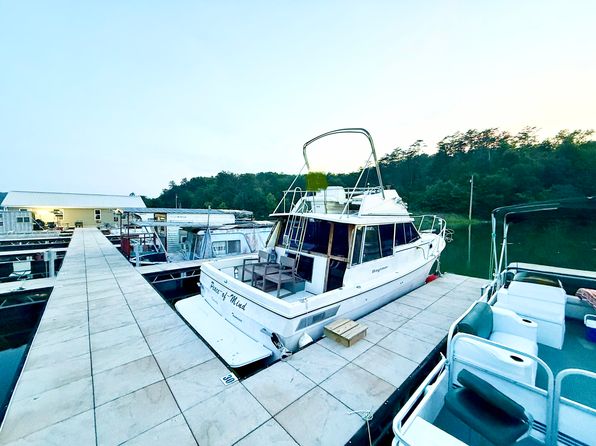 775 Straight Creek Dock Rd #30