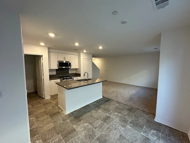 7512 Fig Grove Ln — Photo 6