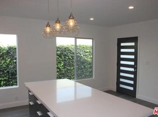 713 Vernon Ave APT 3, Venice, CA 90291