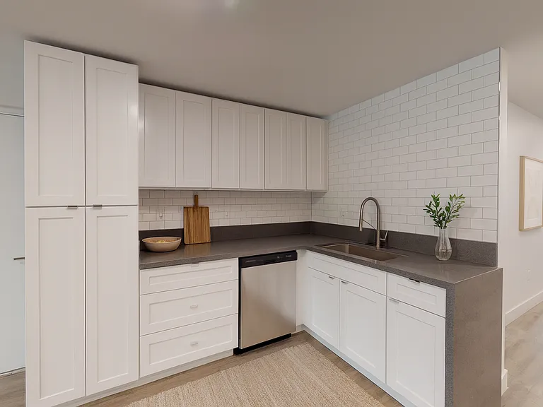 3232 W Avenue 32 — Photo 5