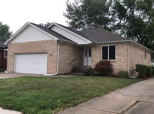 22435 Dorion St, Saint Clair Shores, MI 48082