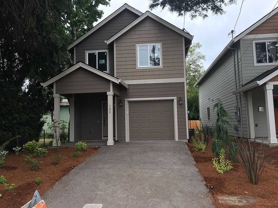 1st image of 137 NW Bailey Ave