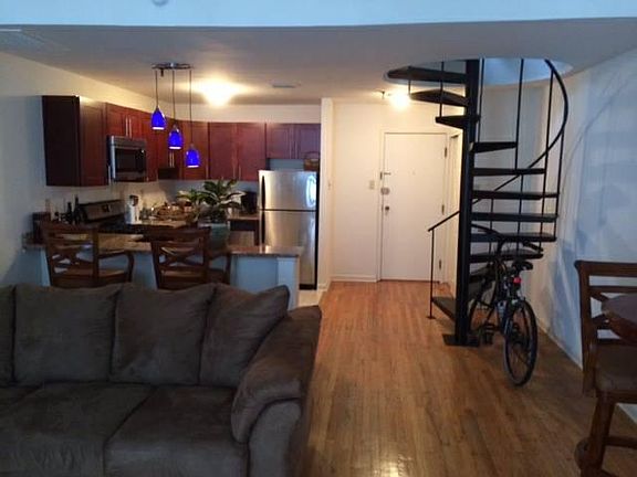 3rd image of 1311 Lombard St APT 503