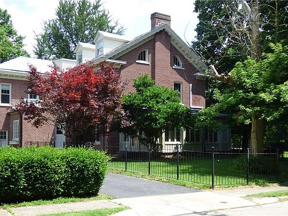 5th image of 316 Abbey Ln