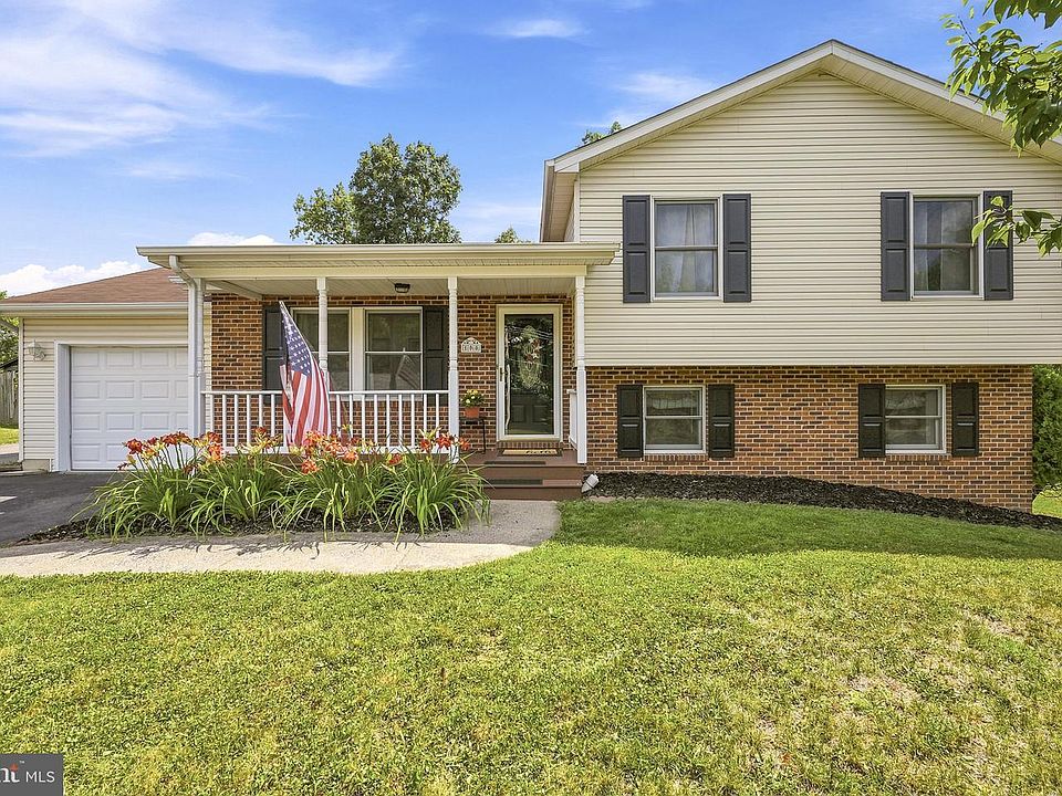 1st image of 100 Tinoak Dr