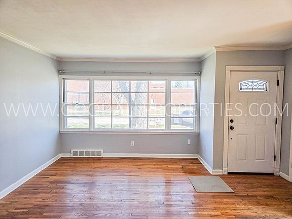 3rd image of 1604 44th St