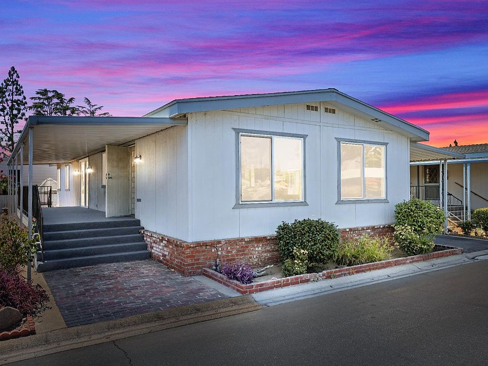 1st image of 2706 W Ashlan Ave Space 303