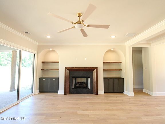 4th image of 5220 Sophia Ln