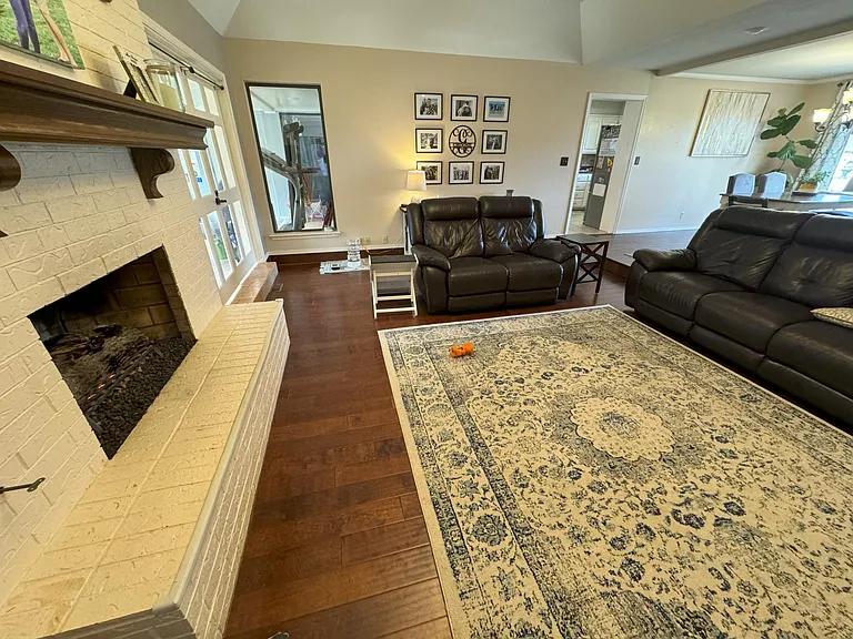 4107 Country Club Dr — Photo 5