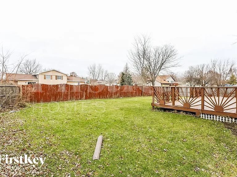 1119 Karen Dr — Photo 15