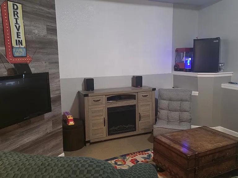 7504 Stormy Way — Photo 10