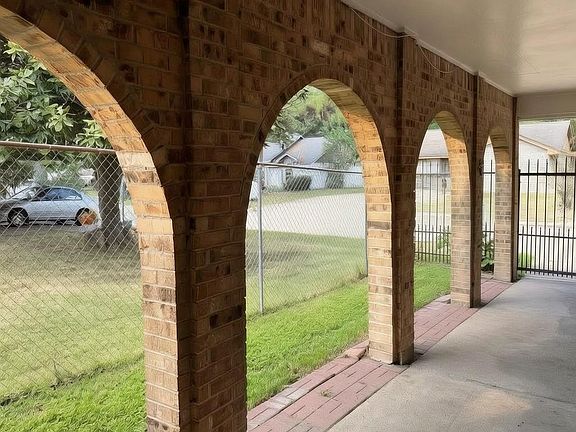 4th image of 5118 Cicada Ln
