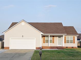 2221 Cliff Swallow Dr, Fayetteville, NC 28306