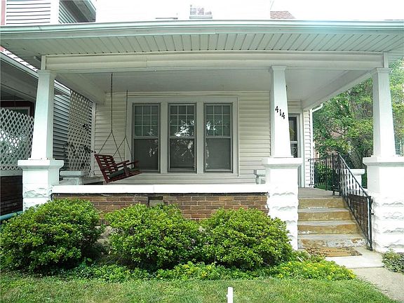 2nd image of 414 N Michigan Ave