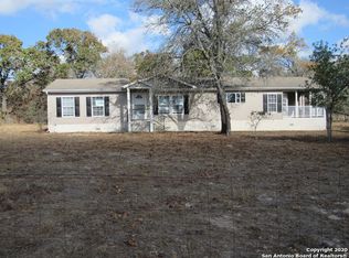 525 County Road 781, Natalia, TX 78059
