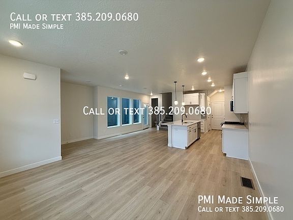 2nd image of 10063 N Torreya Dr