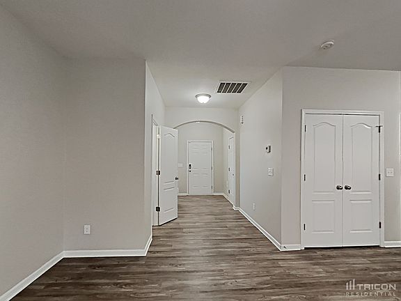 4th image of 25 Ashton Bluff Cir
