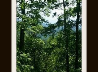 1858 Oakwood Rd, Walland, TN 37886