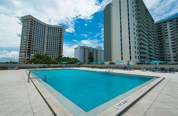5601 Collins Ave #1605 — Photo 19