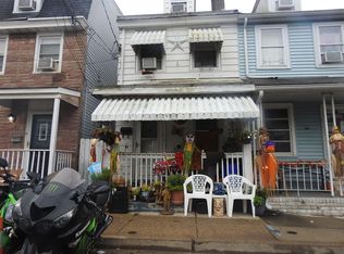 724 Wood St, Bristol, PA 19007